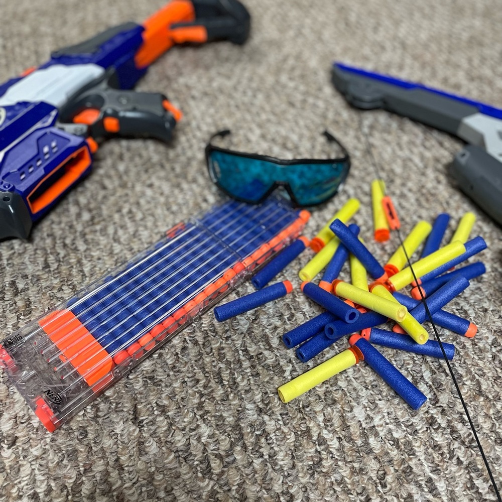 NERF guns 3 Types With Darts and glasses
